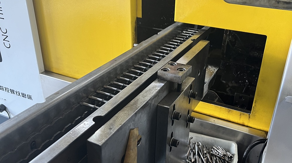 What size is 1 8 npt pipe tap